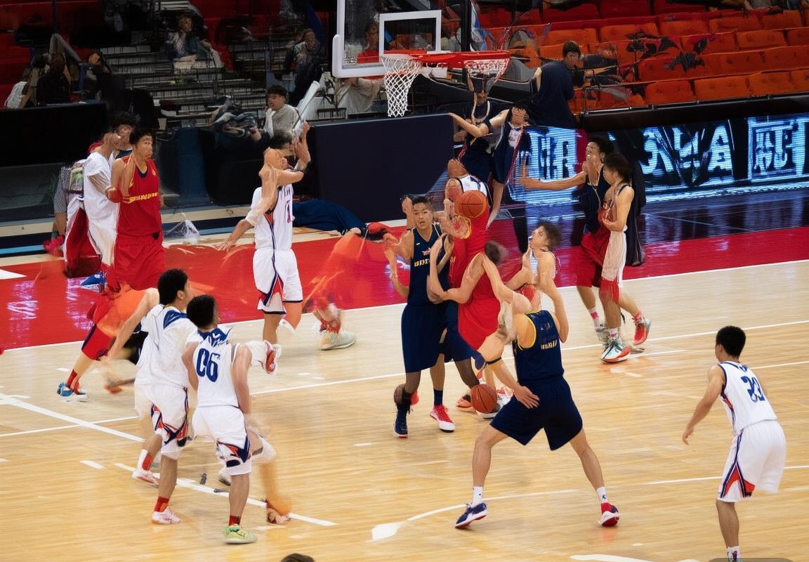 2021CBA青岛VS福建巅峰对决：战术解析与赛后影响(图4)